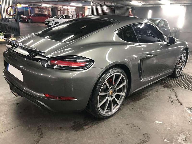 Gris Usado 2019 Porsche Cayman Coupe | 79.000 € - Imagen 1/4