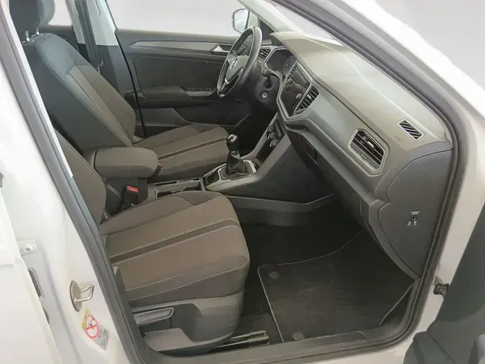 Usado VW T-Roc Advance 110 CV (80 kW) 2022 Blanco SUV