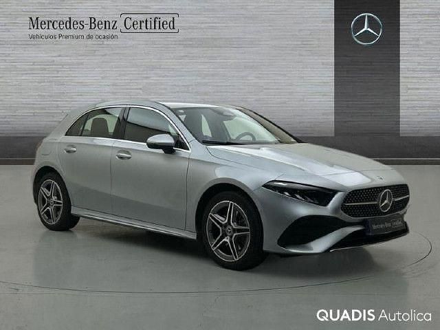 Usado Mercedes A250 AMG line 218 CV (160 kW) 2025 Plata hightech