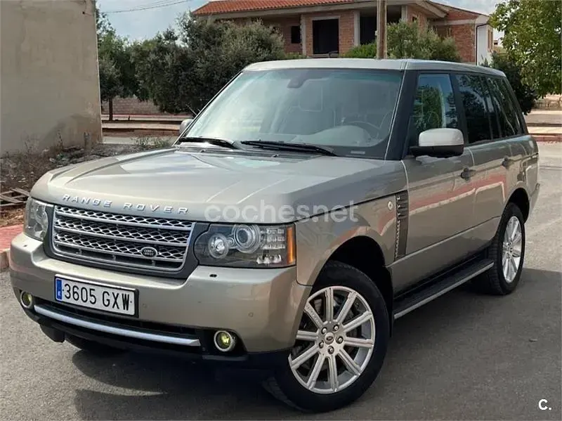 Usado Land Rover Range Rover 510 CV (375 kW) 2010 Beige SUV