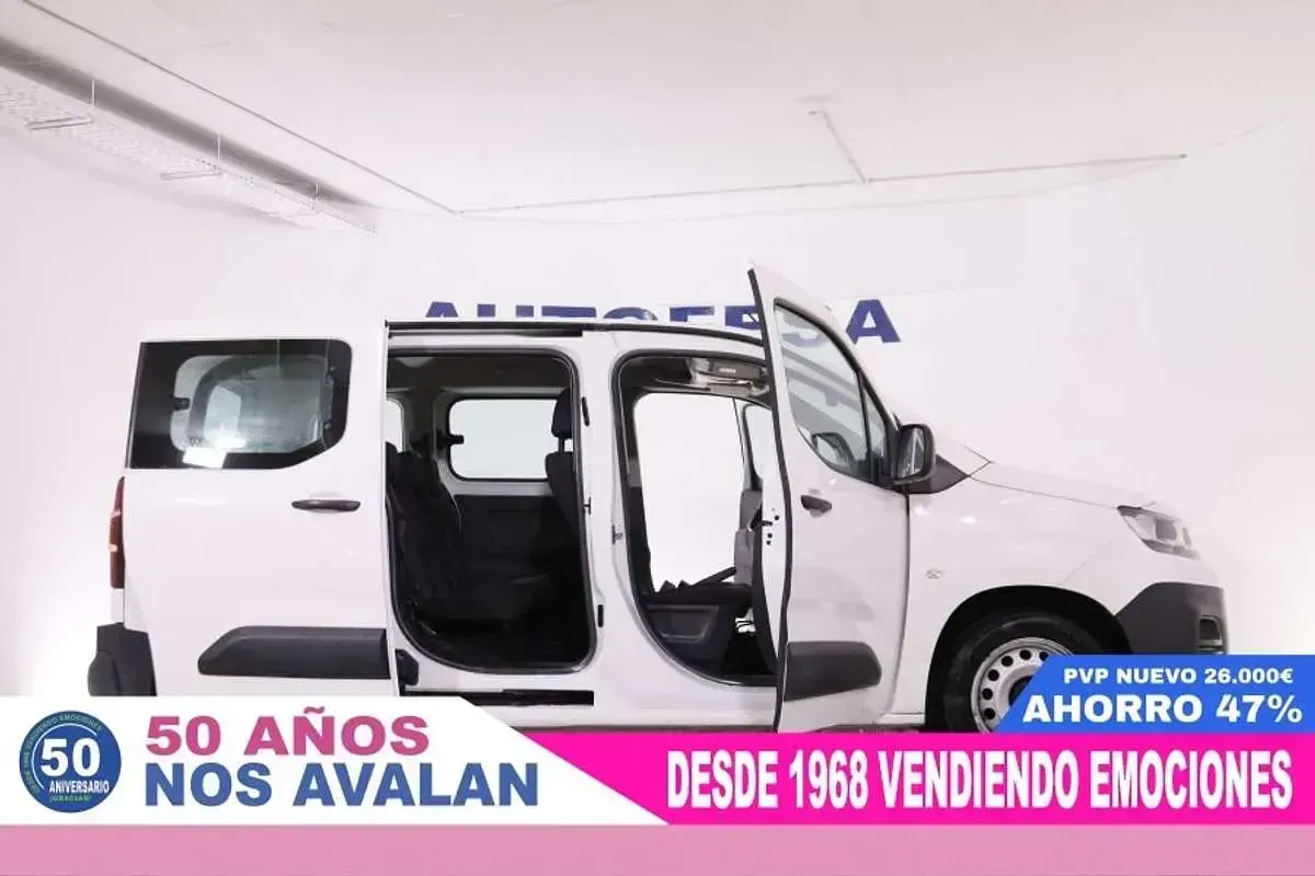 Usado Citroën Berlingo Live 101 CV (74 kW) 2020 Blanco Monovolumen
