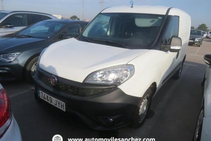 Blanco Usado 2017 Fiat Doblò Monovolumen | 6980 € (Super precio) - Imagen 1/4