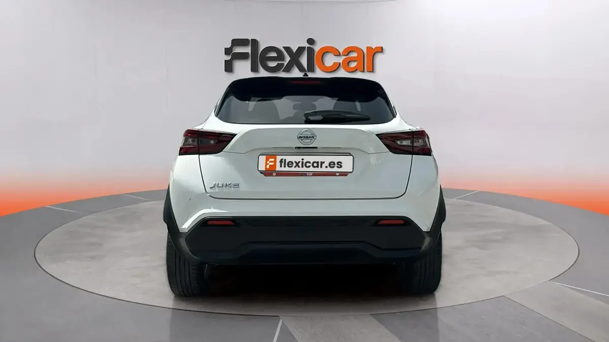 Usado Nissan Juke Acenta 114 CV (83 kW) 2021 Blanco SUV