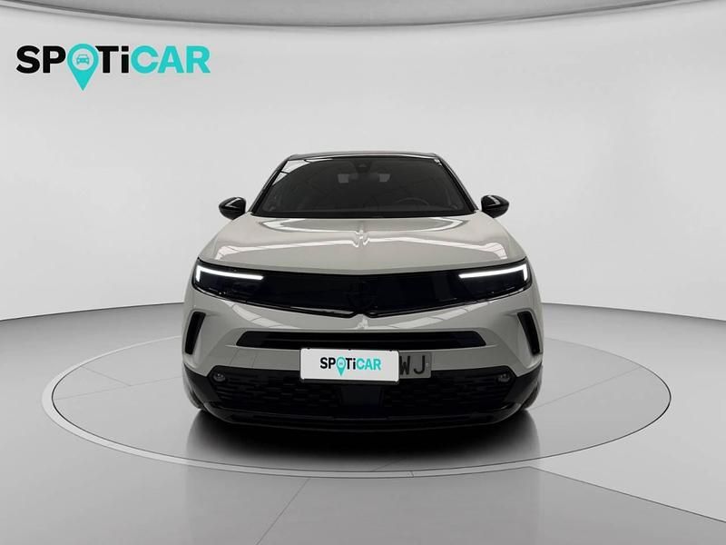 Usado Opel Mokka GS Line 110 CV (80 kW) 2022 Blanco SUV