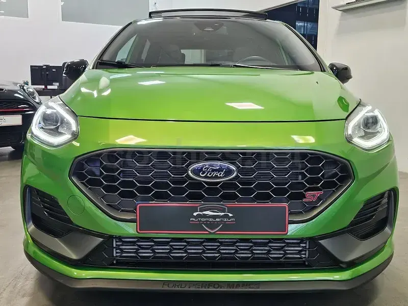 Usado Ford Fiesta ST 200 CV (147 kW) 2022 Verde Utilitario