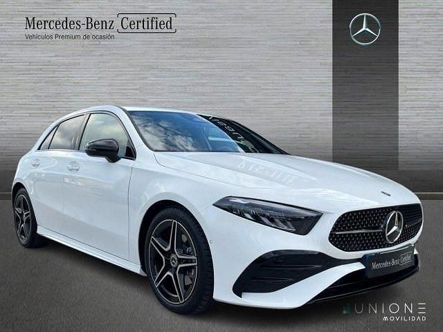 Usado Mercedes A200 AMG line 150 CV (110 kW) 2026 Blanco polar