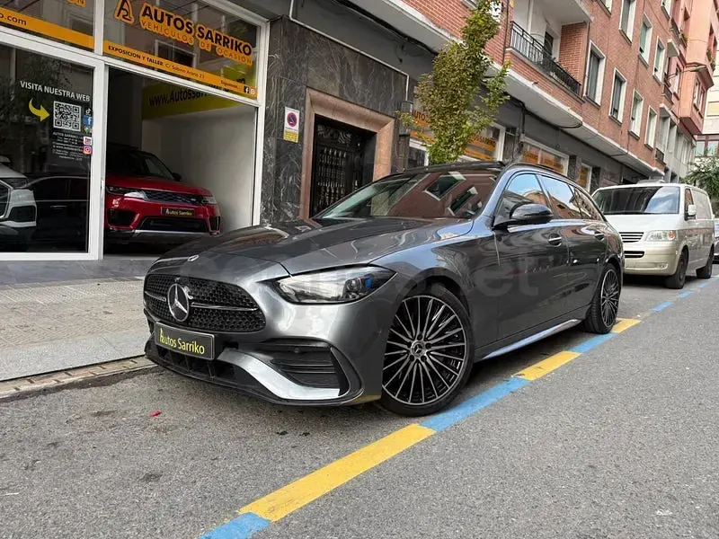 Usado Mercedes C200 204 CV (150 kW) 2022 Gris / plata Familiar
