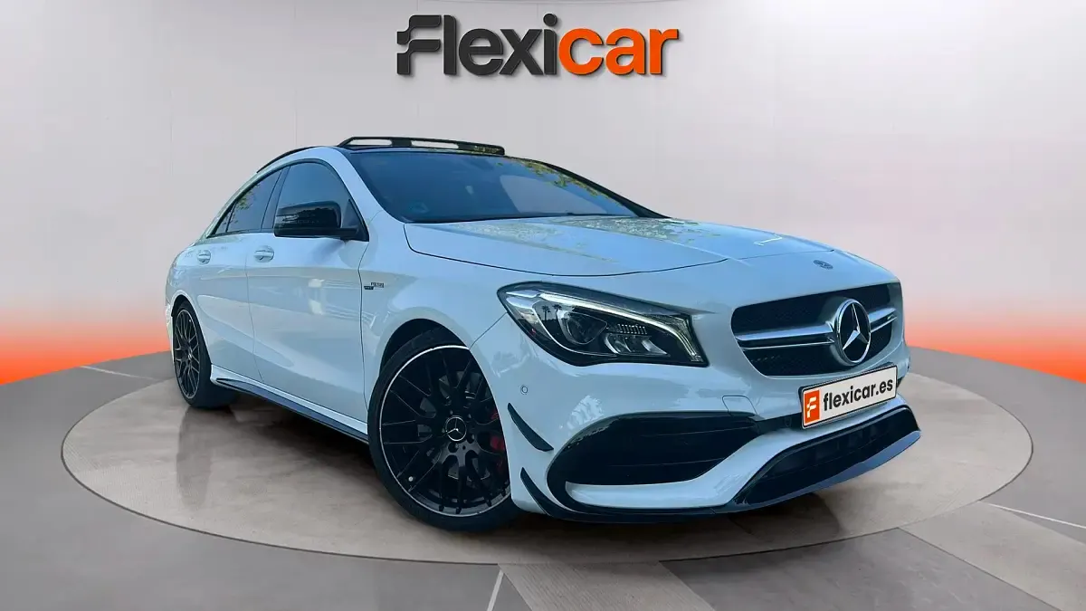 Usado Mercedes CLA45 AMG AMG 381 CV (280 kW) 2019 Coupe