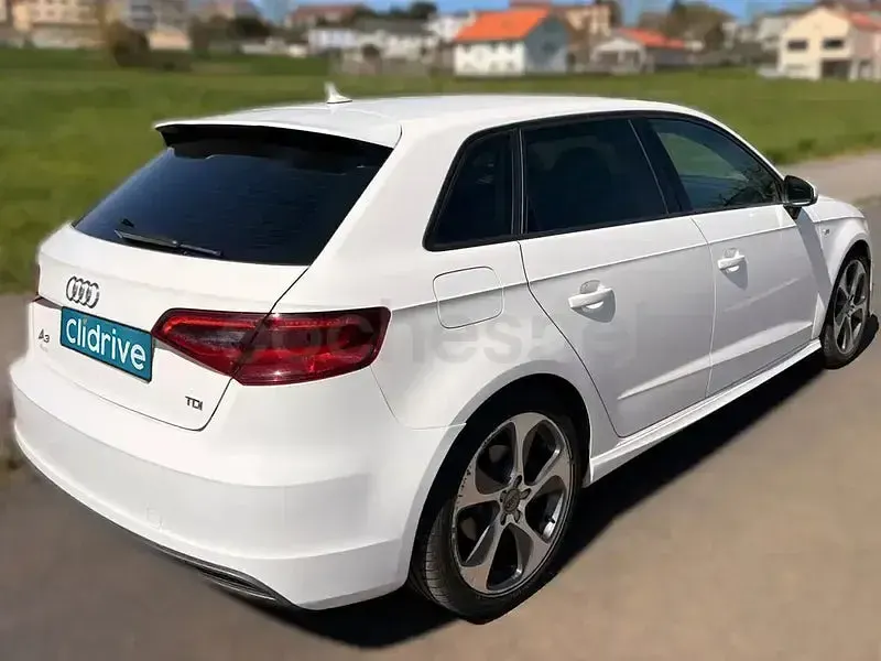 Usado Audi A3 S-Line 184 CV (135 kW) 2015 Blanco Berlina