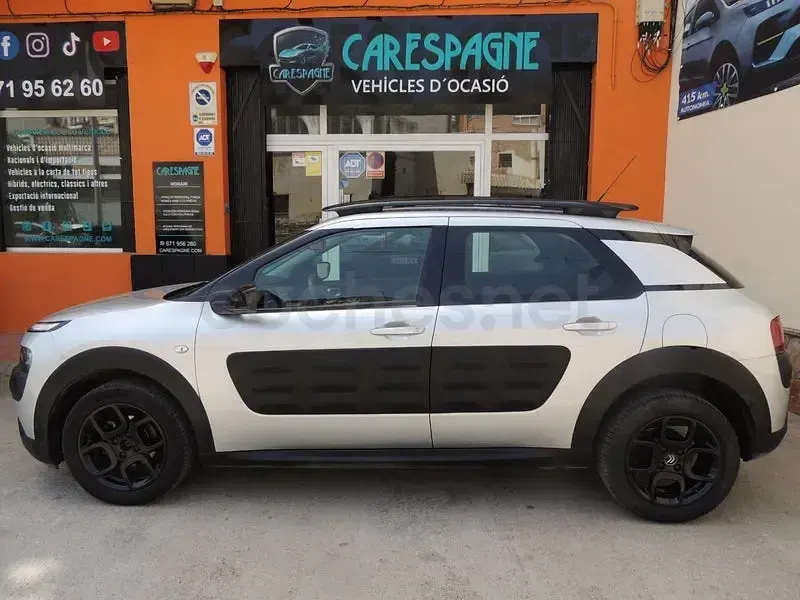 Usado Citroën C4 PureTech 82 CV (60 kW) 2015 Gris / plata Berlina