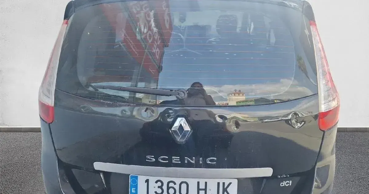 Usado Renault Grand Scénic III Dynamique 130 CV (95 kW) 2012 Monovolumen