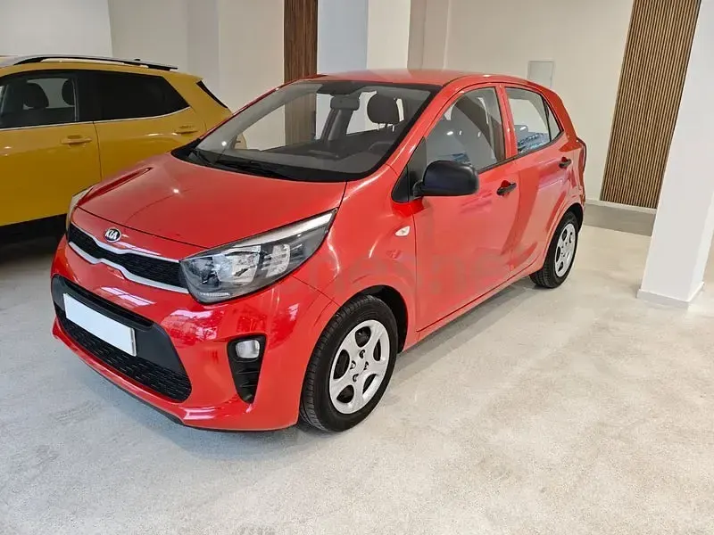 Usado Kia Picanto 67 CV (49 kW) 2019 Rojo Utilitario