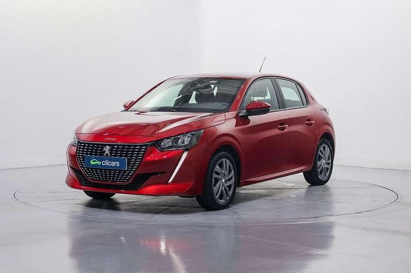 Usado Peugeot 208 Active 102 CV (75 kW) 2021 Rojo Utilitario