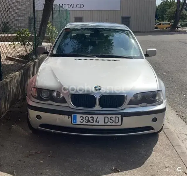 Usado BMW 320 136 CV (100 kW) 2002 Gris / plata Berlina