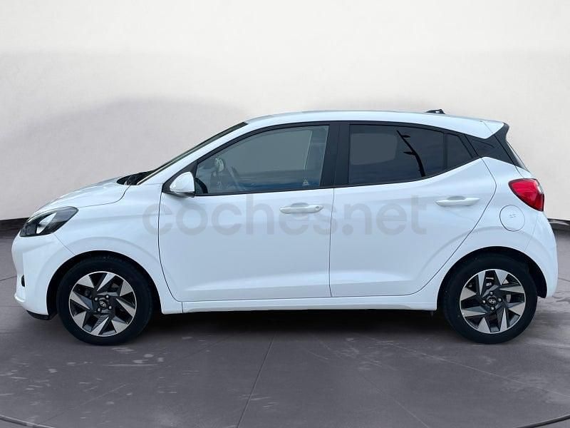 Usado Hyundai i10 63 CV (46 kW) 2025 Blanco Utilitario
