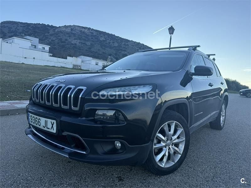 Usado Jeep Cherokee Limited 200 CV (147 kW) 2016 Negro SUV
