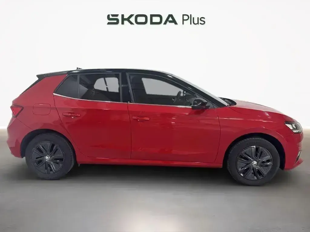 Usado Skoda Fabia 116 CV (85 kW) 2024 Rojo Utilitario