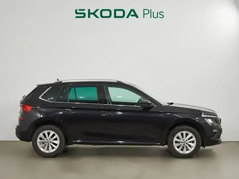Usado Skoda Kamiq Selection 116 CV (85 kW) 2025 Negro SUV