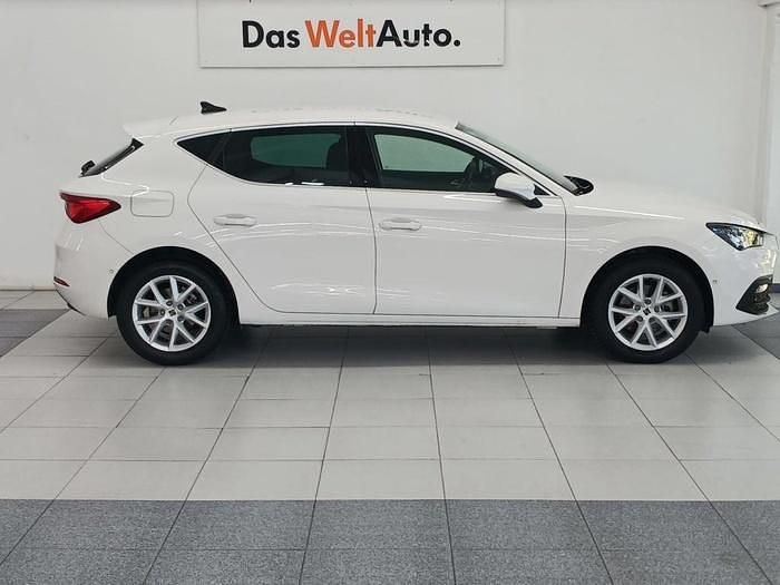 Usado Seat Leon Style 116 CV (85 kW) 2025 Blanco