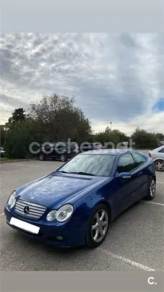 Usado Mercedes C180 Sport Edition 143 CV (105 kW) 2007 Azul Berlina