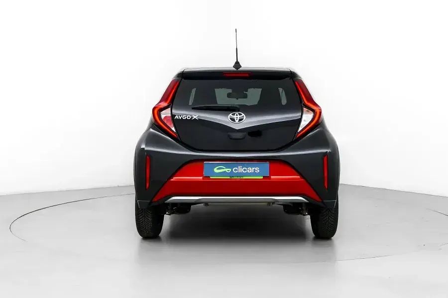 Usado Toyota Aygo X Edition 72 CV (52 kW) 2022 SUV