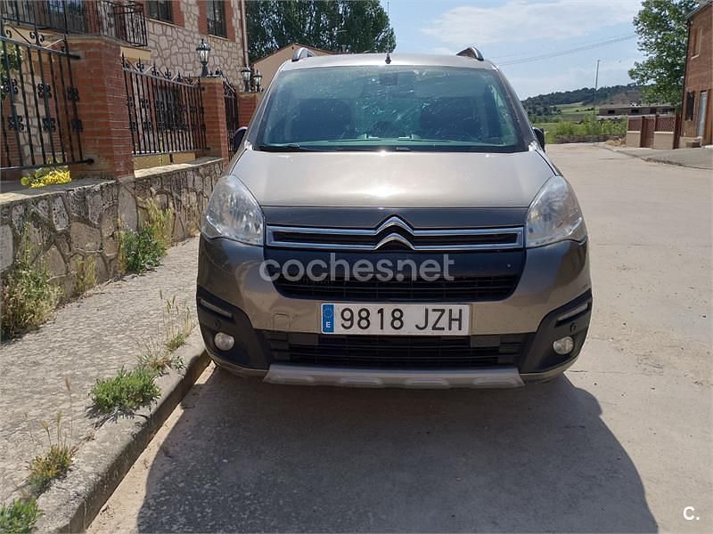 Usado Citroën Berlingo PureTech 110 CV (80 kW) 2018 Gris / plata Monovolumen