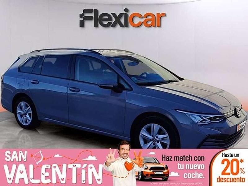 Usado VW Golf VIII 116 CV (85 kW) 2021 Gris Familiar