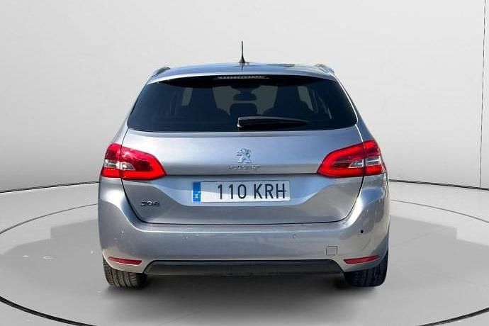 Usado Peugeot 308 Allure 131 CV (96 kW) 2018