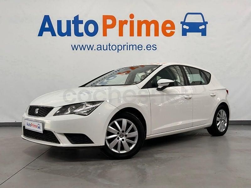 Usado Seat Leon Reference 110 CV (80 kW) 2016 Blanco Berlina