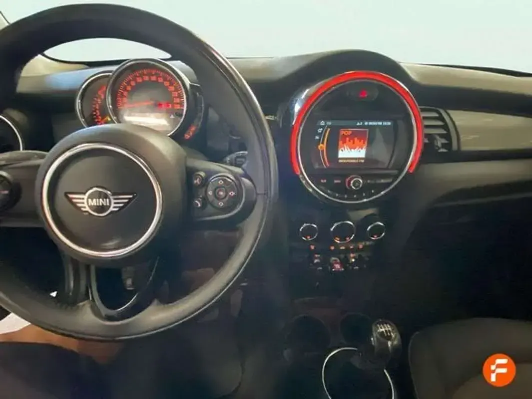 Usado Mini Cooper 136 CV (100 kW) 2018 Verde Utilitario