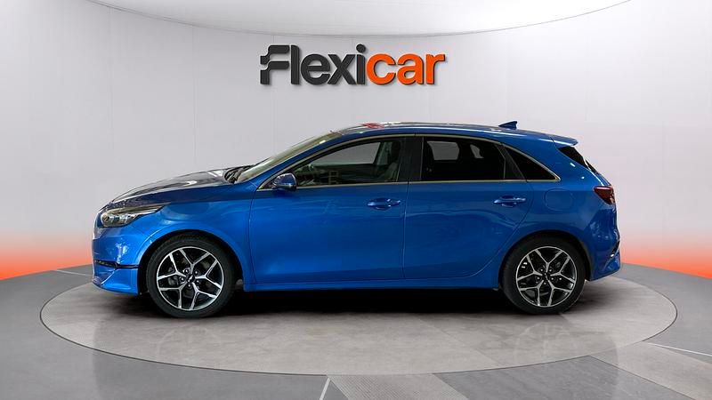 Usado Kia Ceed 101 CV (74 kW) 2021 Azul Utilitario