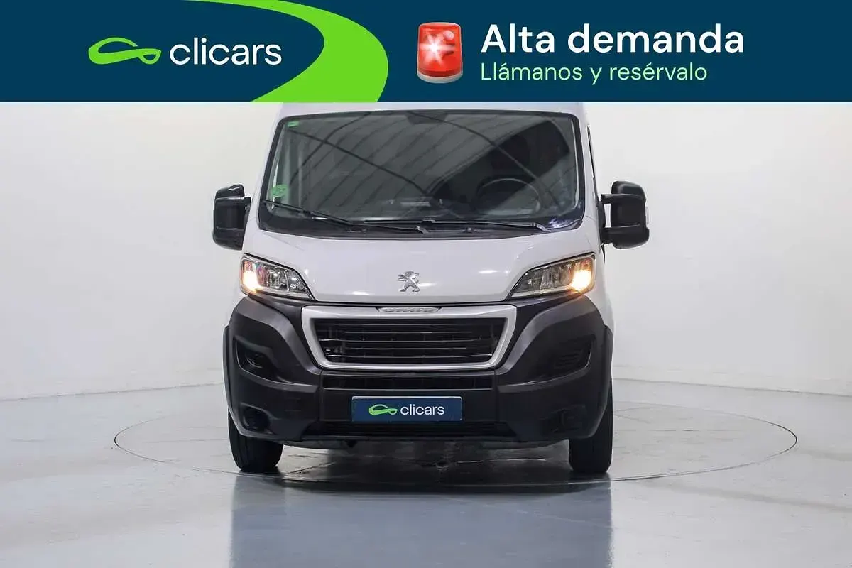 Usado Peugeot Boxer S 140 CV (102 kW) 2024 Blanco Van