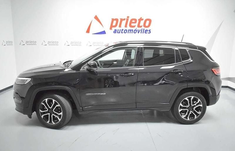 Usado Jeep Compass Limited 131 CV (96 kW) 2021 Negro SUV