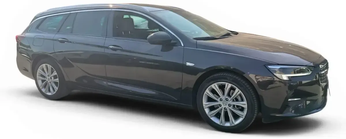 Usado Opel Insignia Business Elegance 176 CV (129 kW) 2021 Negro Familiar