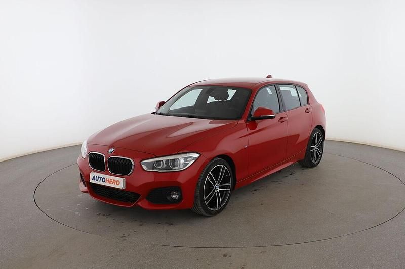 Rojo Usado 2019 BMW 118 M Sport Utilitario | 21.299 € (Un poco caro) - Imagen 1/3