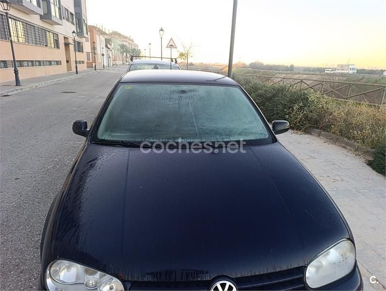 Usado VW Golf III Conceptline 90 CV (66 kW) 1998 Azul Berlina