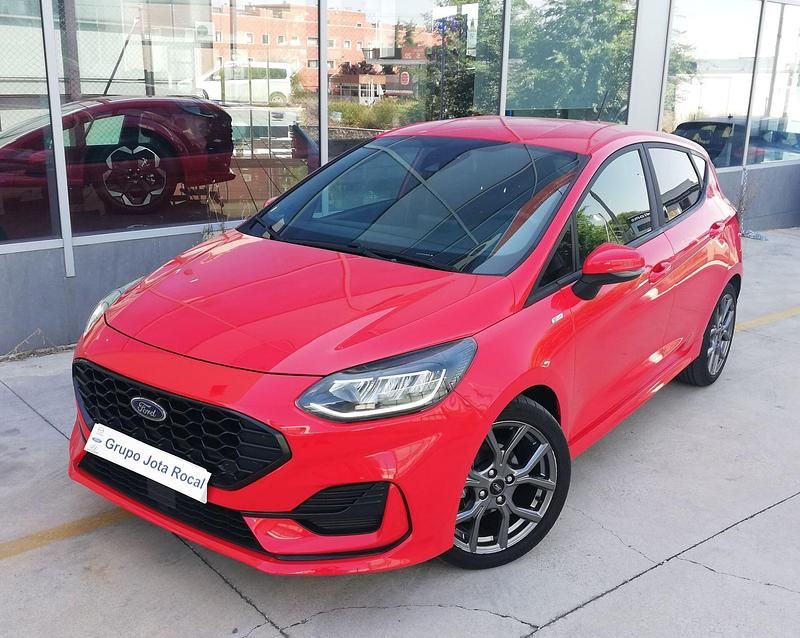 Rojo Usado 2022 Ford Fiesta ST-Line Utilitario | 16.490 € (Un poco caro) - Imagen 1/4