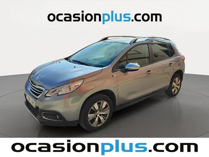 Usado Peugeot 2008 Style 100 CV (73 kW) 2016 Gris SUV