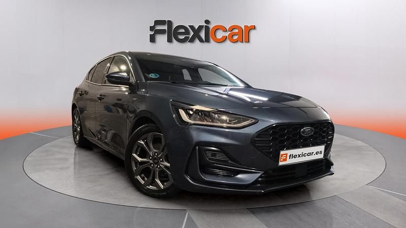 Usado Ford Focus ST-Line 155 CV (114 kW) 2024 Azul Berlina