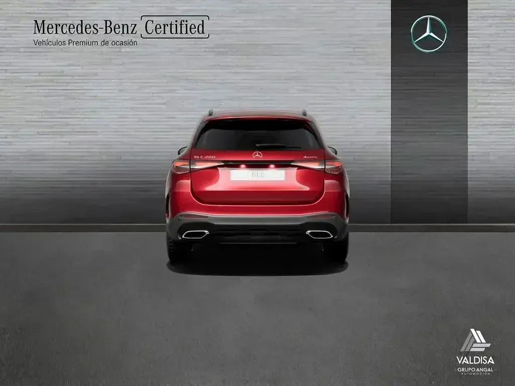 Usado Mercedes GLC200 204 CV (150 kW) 2025 Azul espectral SUV