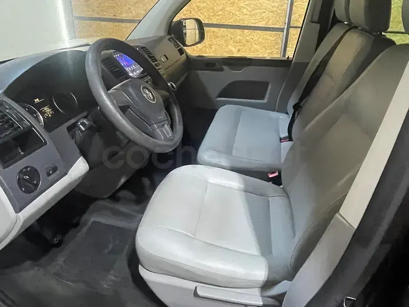 Usado VW T5 Pro 140 CV (102 kW) 2014 Negro Van