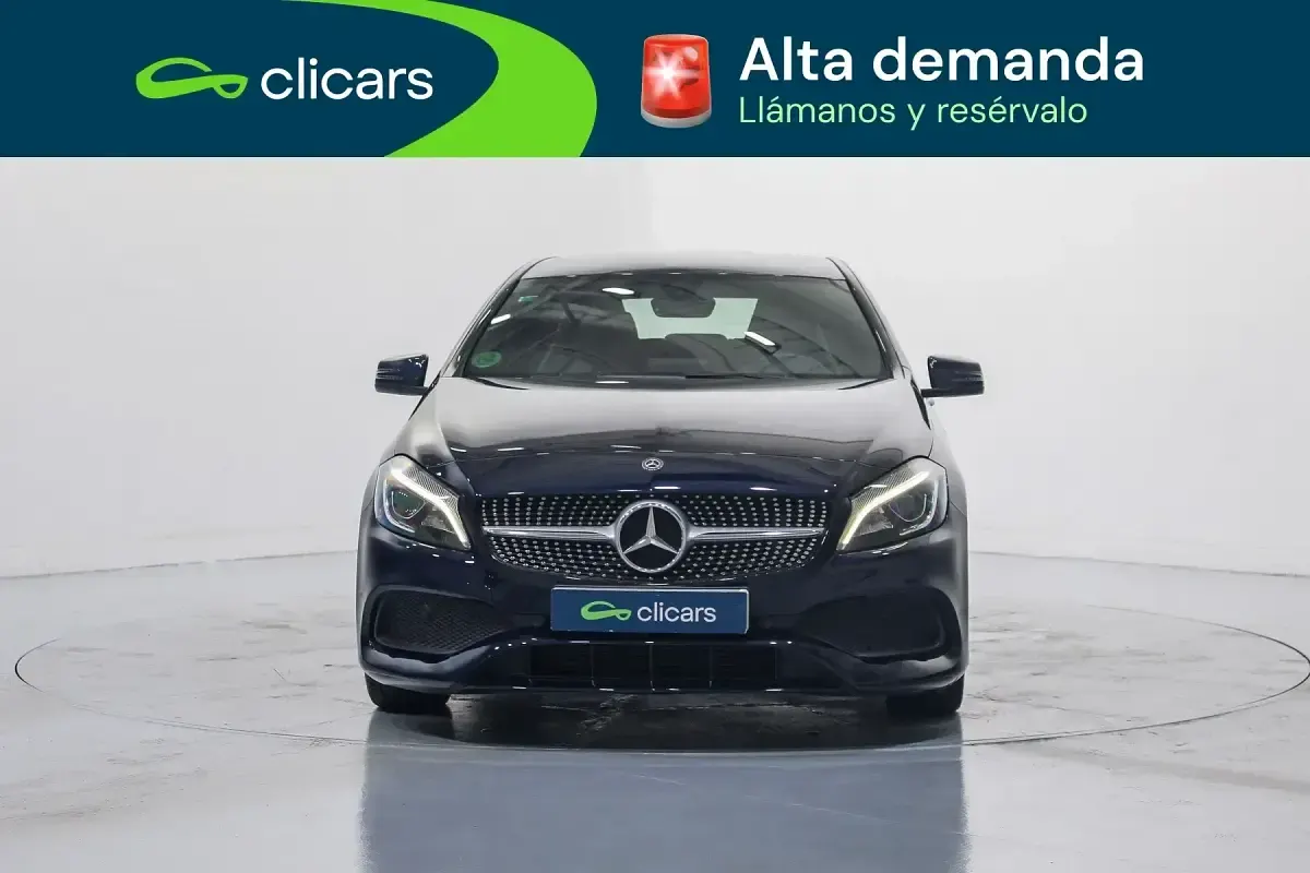 Usado Mercedes A200 136 CV (100 kW) 2018 Azul Berlina
