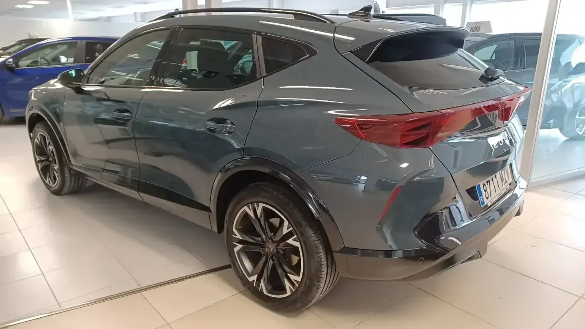 Begagnad Cupra Formentor 150 HK (110 kW) 2025 Grå SUV