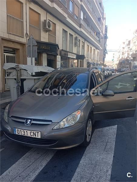 Gris / plata Usado 2003 Peugeot 307 Familiar | 1850 € (Precio justo) - Imagen 1/4