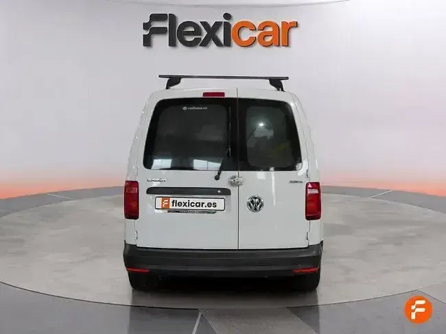 Usado VW Caddy Edition 110 CV (80 kW) 2019 Blanco Monovolumen