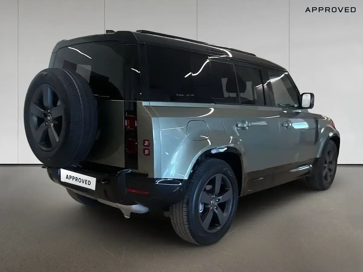 Usado Land Rover Defender SE Dynamic 249 CV (183 kW) 2025 Verde SUV