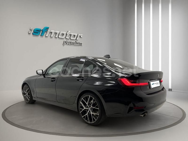 Usado BMW 318 150 CV (110 kW) 2020 Negro Berlina