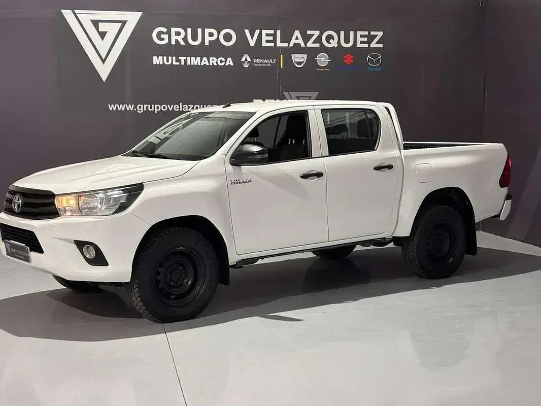 Usado Toyota HiLux 150 CV (110 kW) 2020 Blanco Pickup/Camioneta