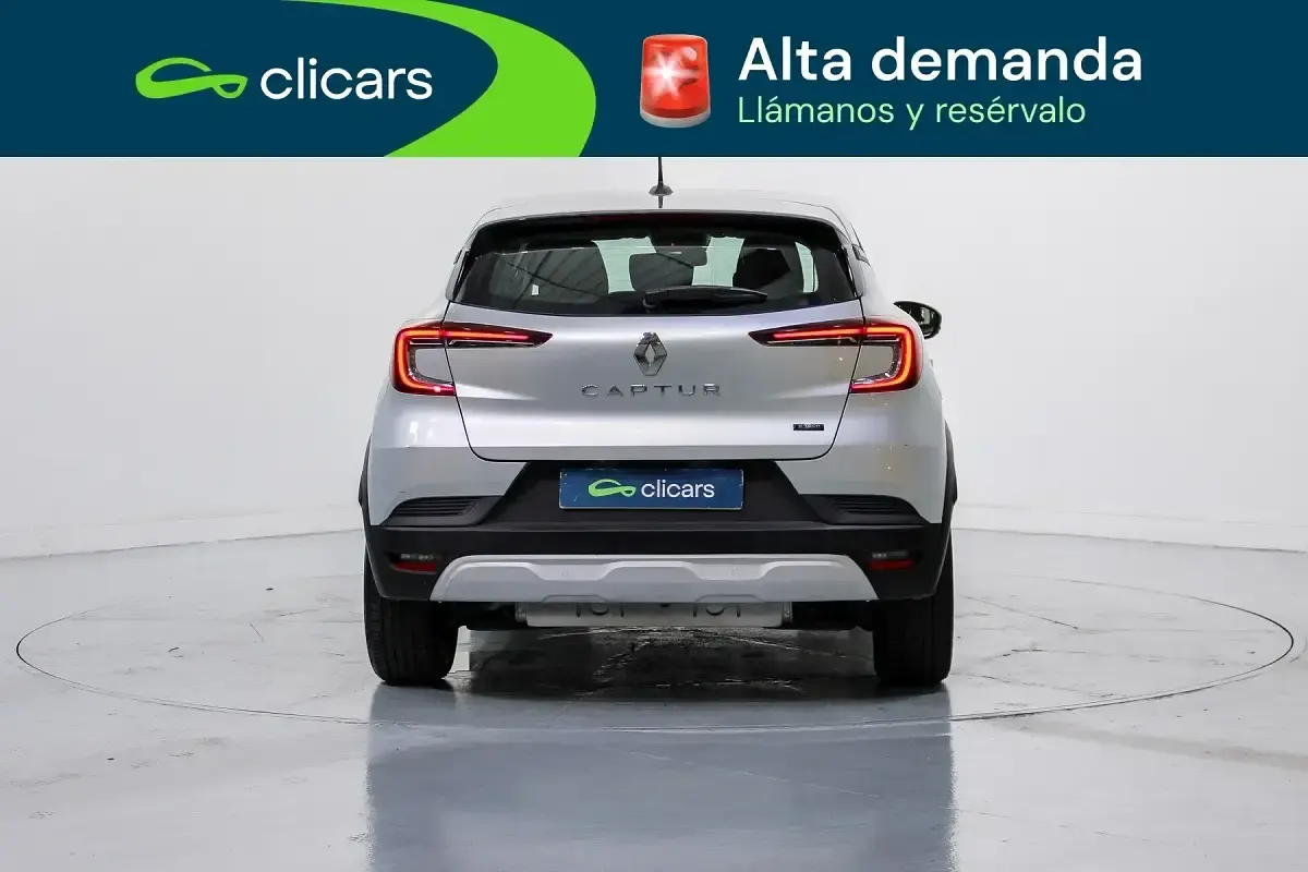 Usado Renault Captur Evolution 160 CV (117 kW) 2022 Gris SUV