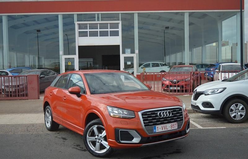 Usado Audi Q2 Sport 116 CV (85 kW) 2019 Rojo SUV